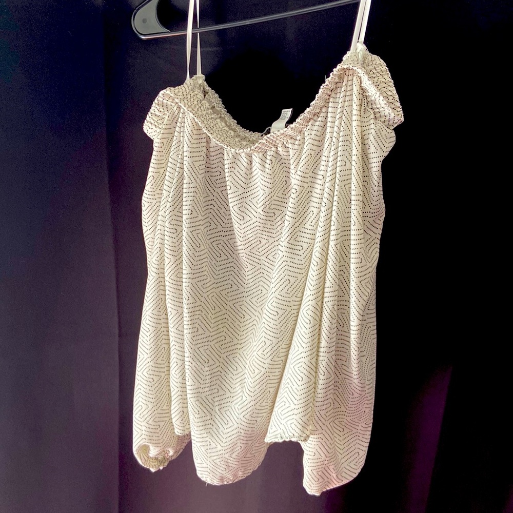 Off the shoulder dotted print blouse size Large from Forever 21